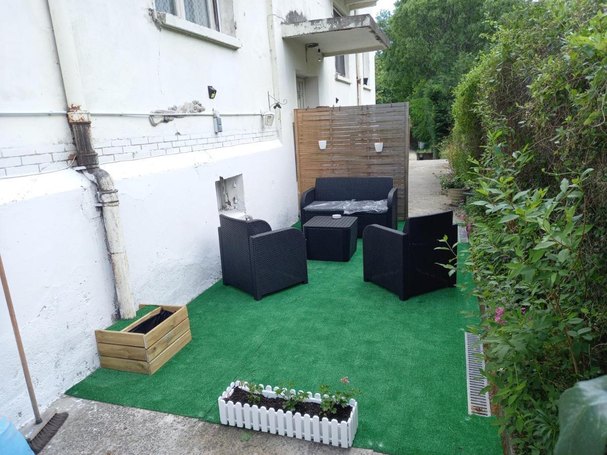 Appartement "Les Tournesols" 1Er Etage 2Ch Avec Parking A Lurs Exteriör bild
